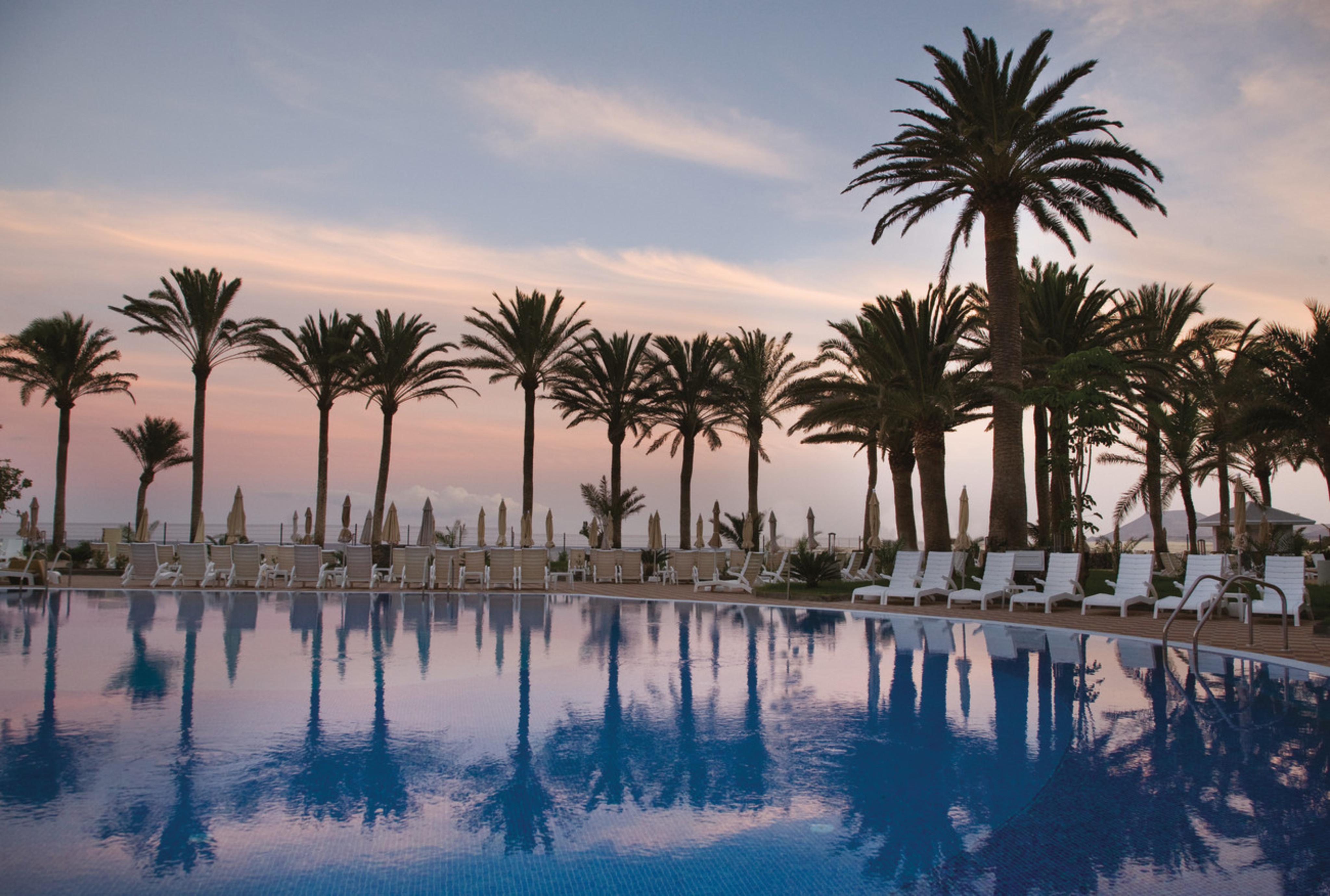 Riu Palace Tres Islas คอร์ราเลโฮ ภายนอก รูปภาพ